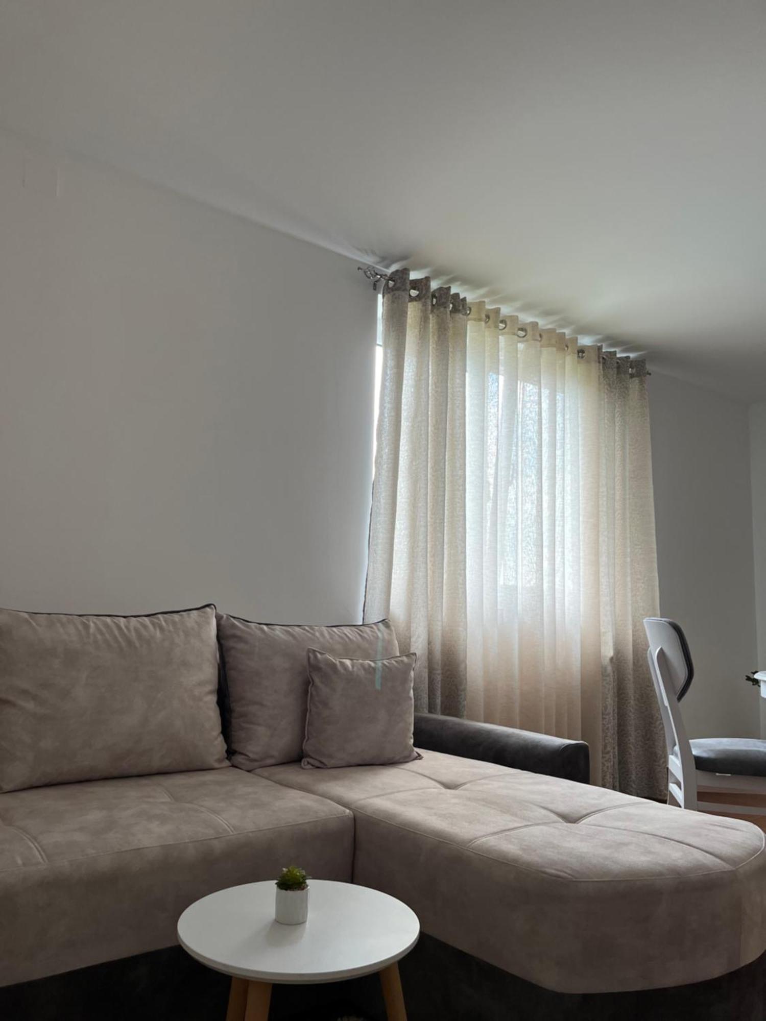 Surcin Apartment Ledine Quarto foto